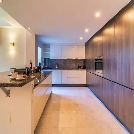 Signature Townhouse - Casa El Oasis *